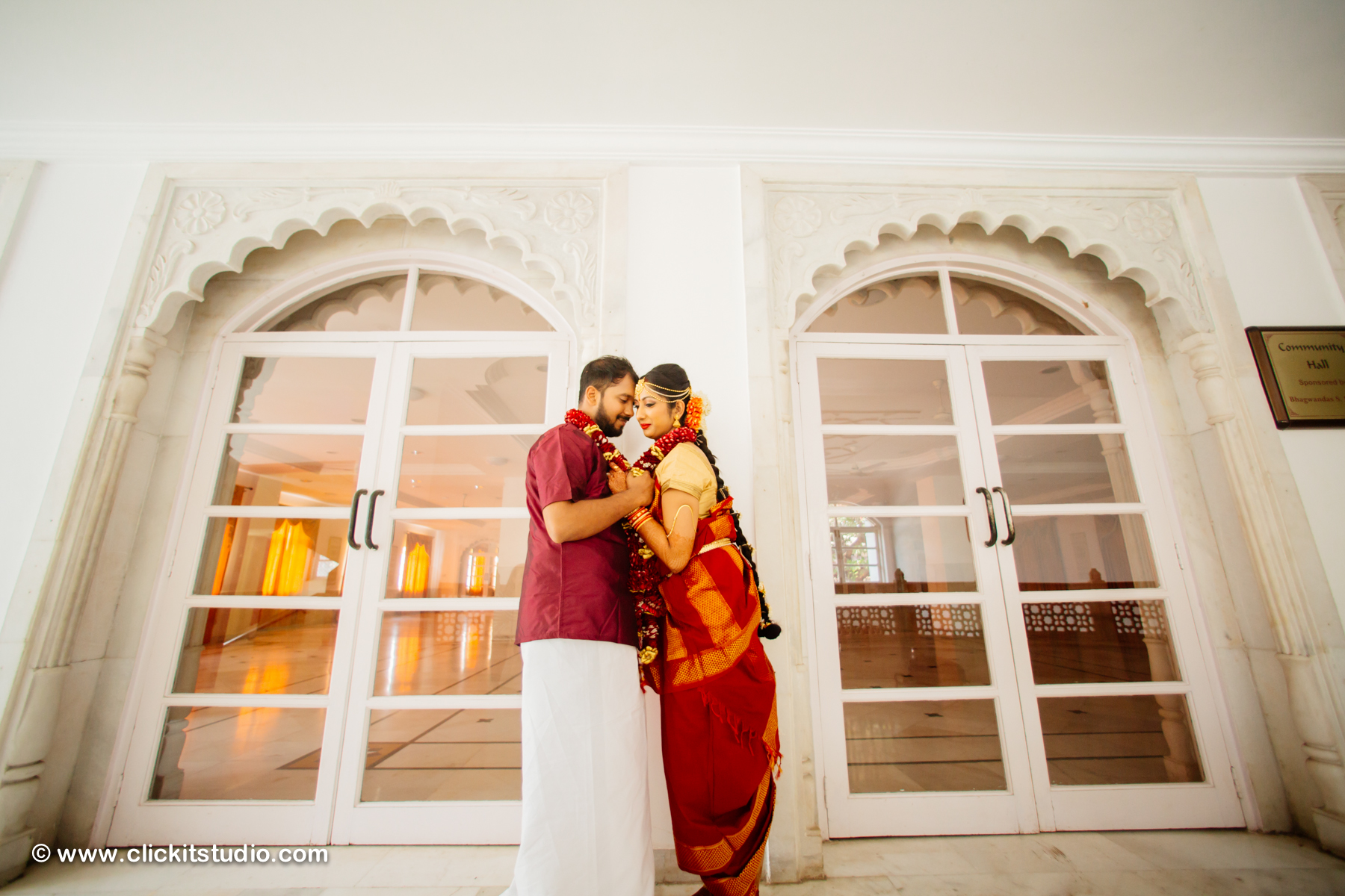 This image has an empty alt attribute; its file name is candidweddingphotographybyclickitstudiomumbai5.jpg